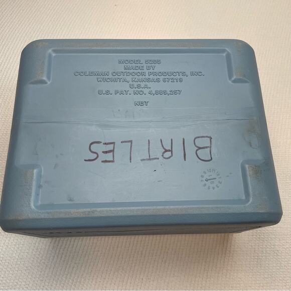 Coleman 5205 Flip Lid 5 Quart Personal Mini Cooler/Lunch Box - Picture 3 of 9